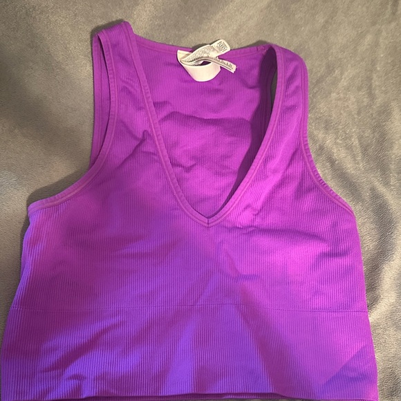 wild fable Tops - Athleta Wild Fable Purple Crop Top